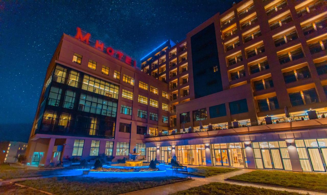 M Hotel Кигали Экстерьер фото